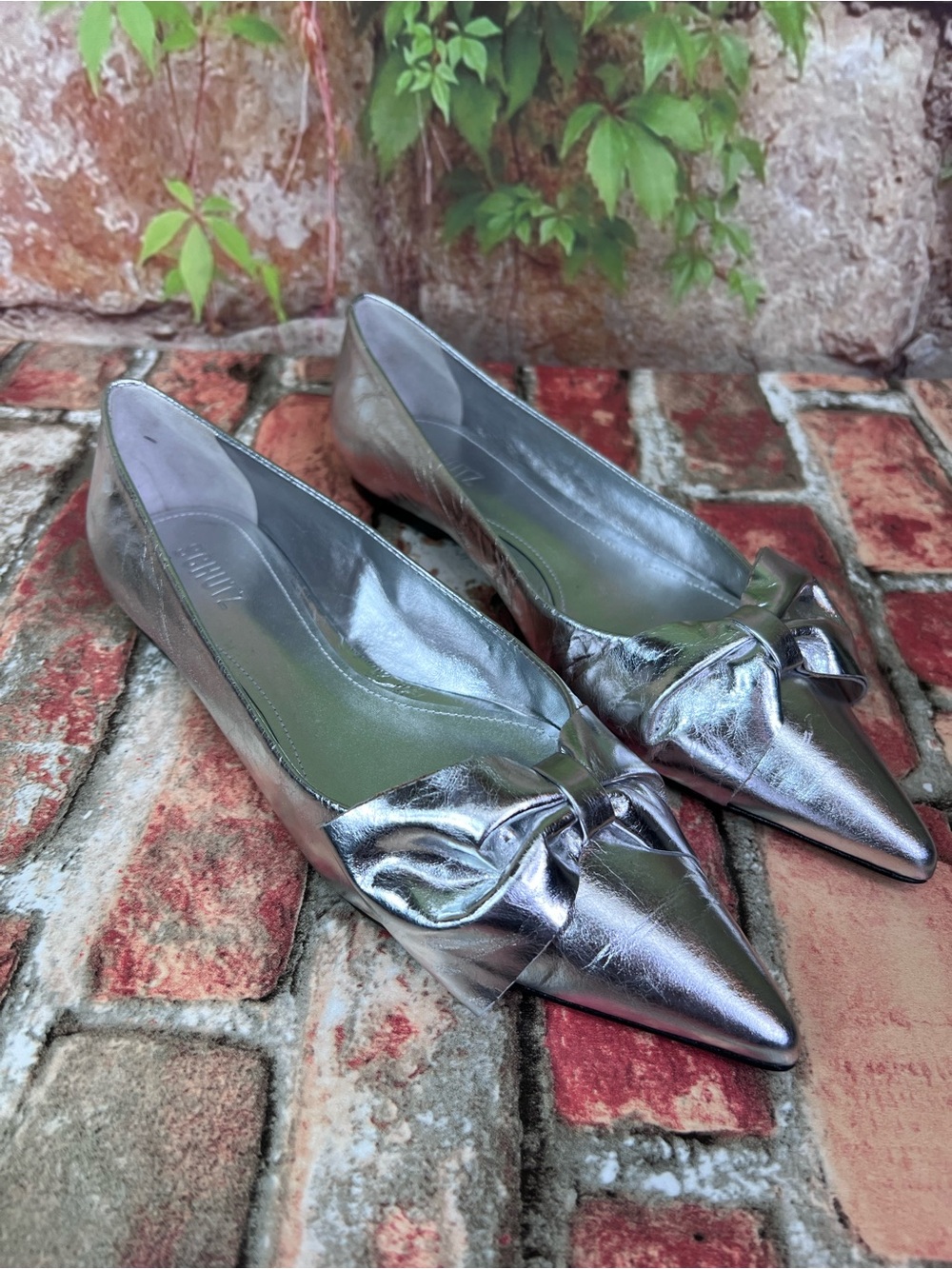 SHUTZ Quiet Luxury Silver Lyla Leather Pointed Toe Ballet Flat, 9 (runs large) - Picture 6 of 12